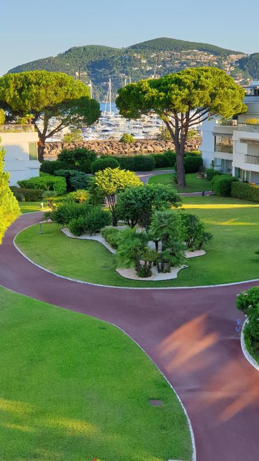 Garden And Beach Sea View Apartment Cannes Mandelieu-La Napoule Exterior photo
