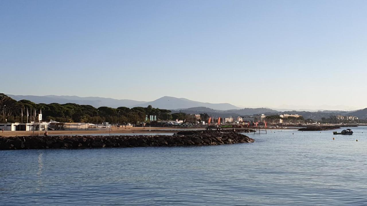 Garden And Beach Sea View Apartment Cannes Mandelieu-La Napoule Exterior photo