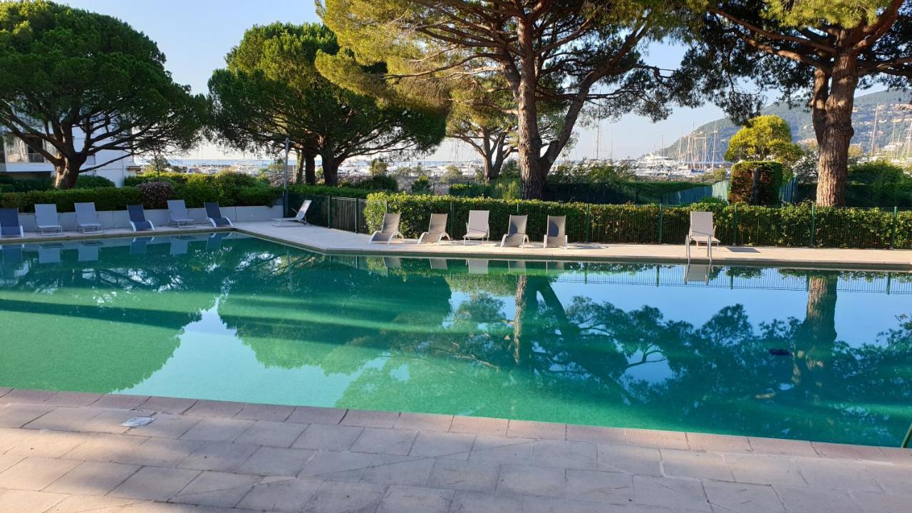 Garden And Beach Sea View Apartment Cannes Mandelieu-La Napoule Exterior photo